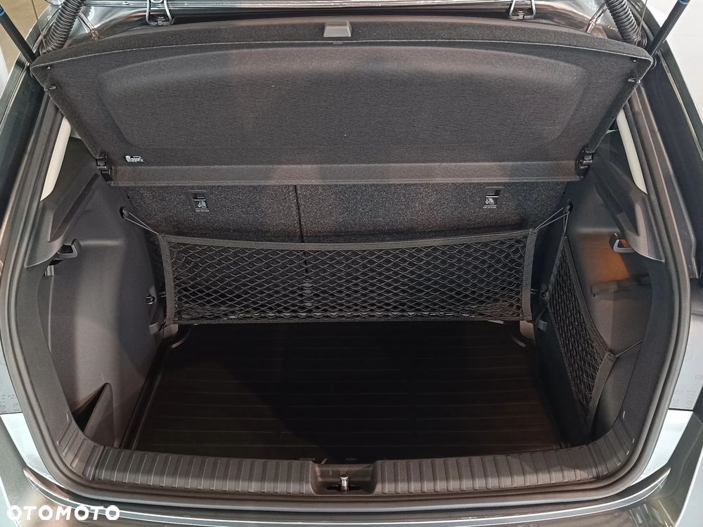 Skoda Fabia 1.0 TSI Drive DSG - 8