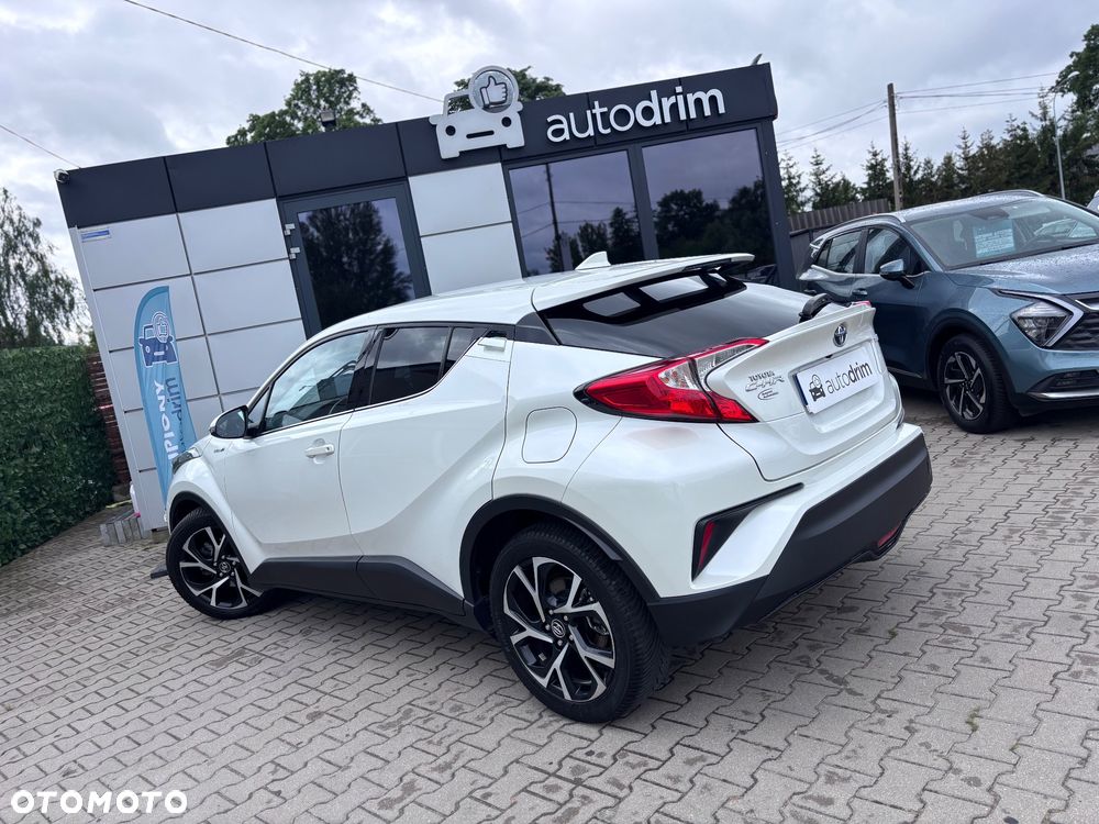 Toyota C-HR Business-Edition - 11