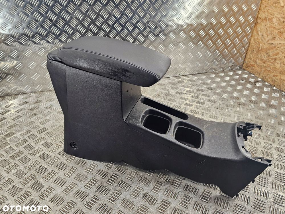 podłokietnik tunel skóra suzuki sx4 s-cross 13-21 75850-61m0 europa - 4