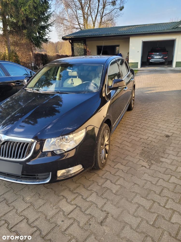 Skoda Superb 1.8 TSI Elegance DSG - 3