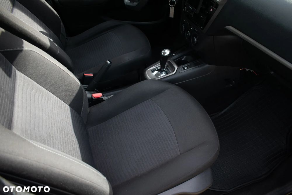 Peugeot 301 - 22