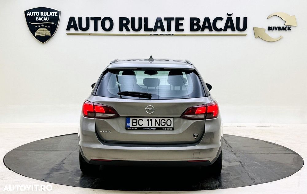 Opel Astra - 11