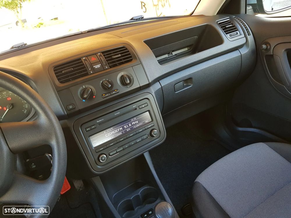 Skoda Fabia Break 1.2 TSi Ambiente - 44