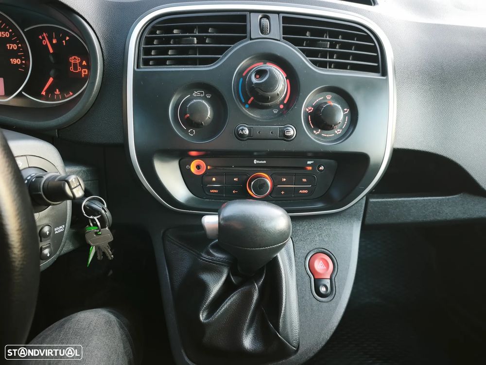 Renault Kangoo 1.5 DCI 115CV CX. AUTOMÁTICA - 19