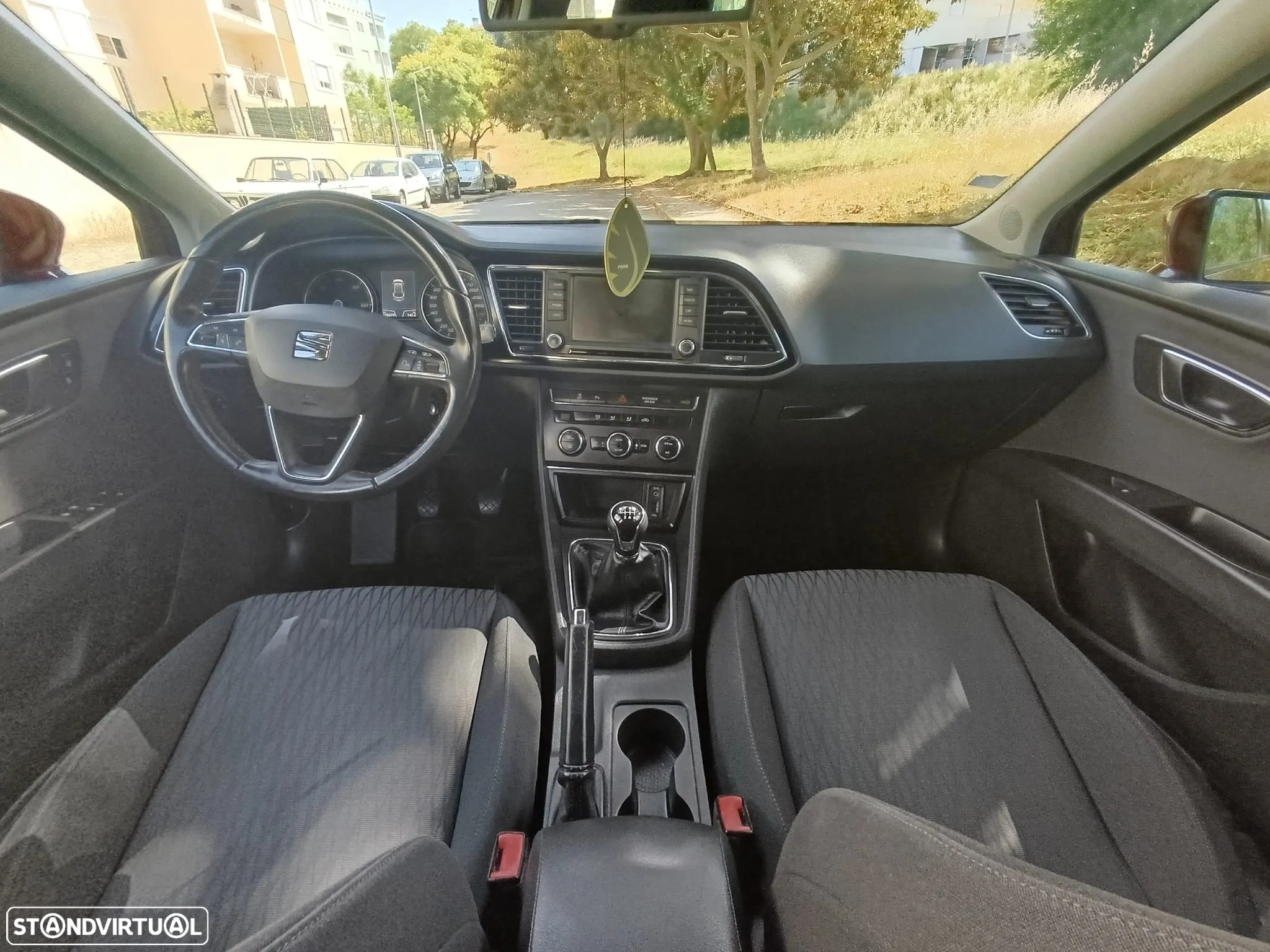 SEAT Leon ST 1.6 TDI Reference Ecomotive - 11