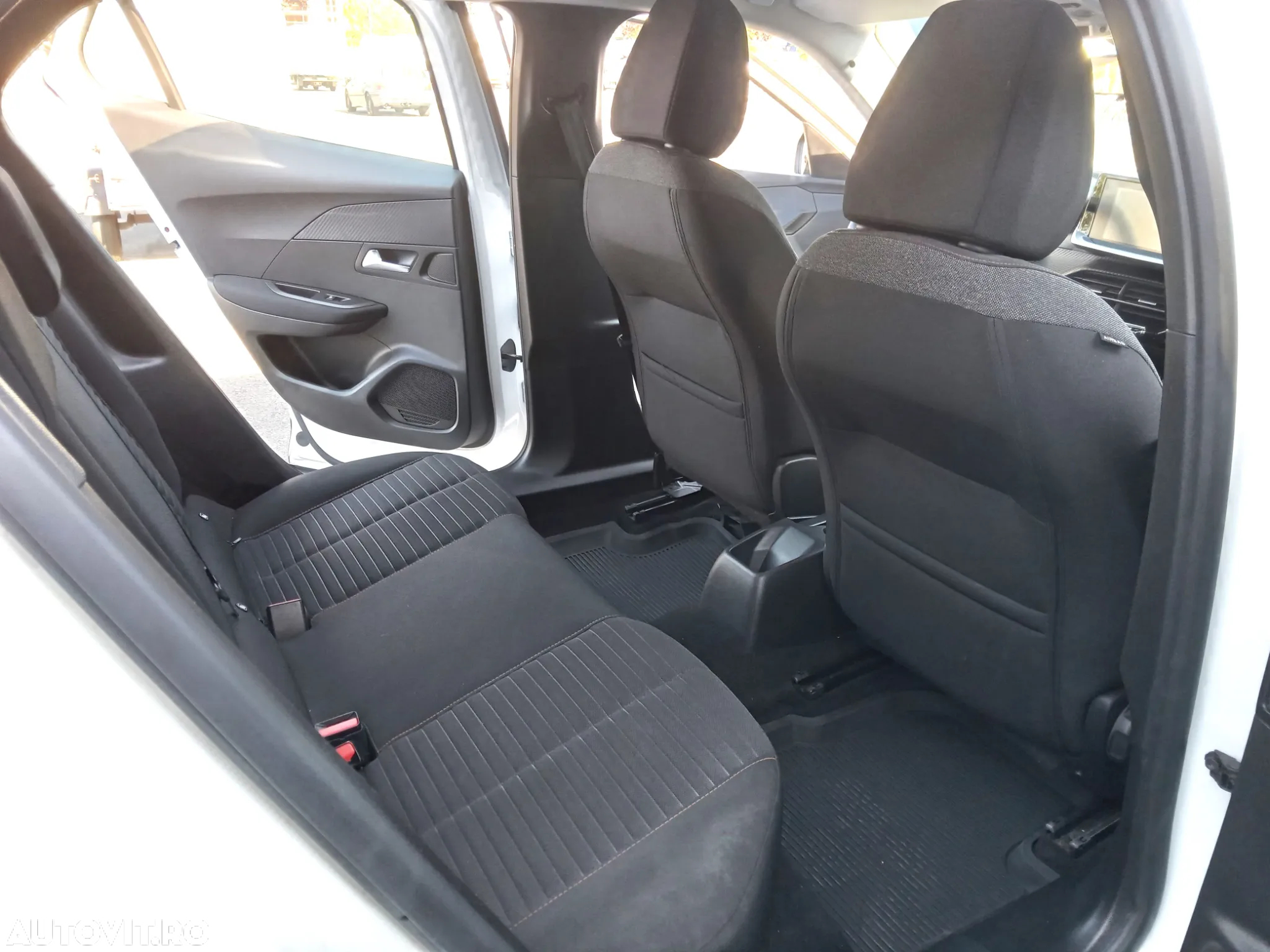 Peugeot 2008 1.5 BlueHDI STT Active - 8