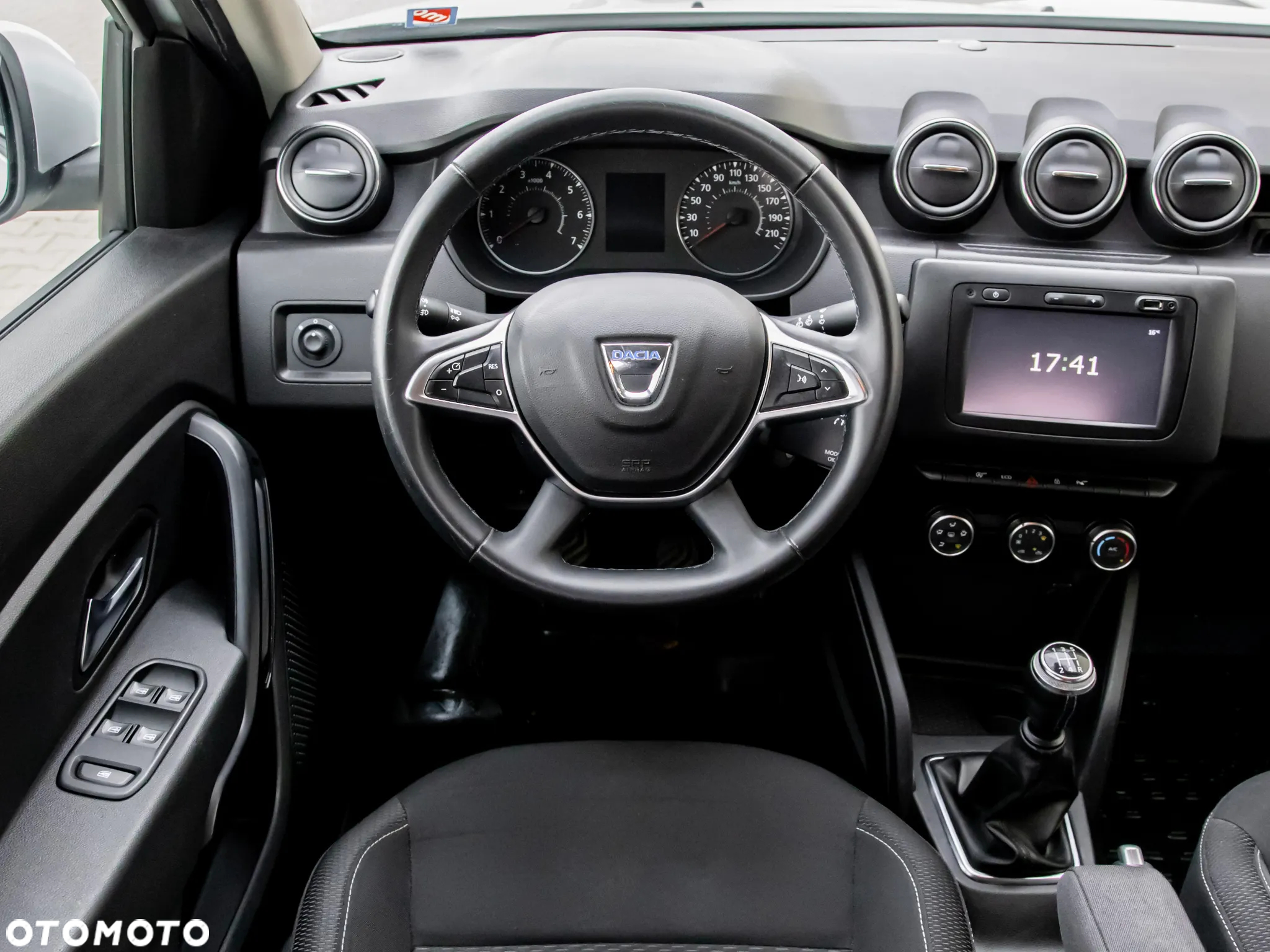 Dacia Duster 1.6 SCe Access S&S - 20