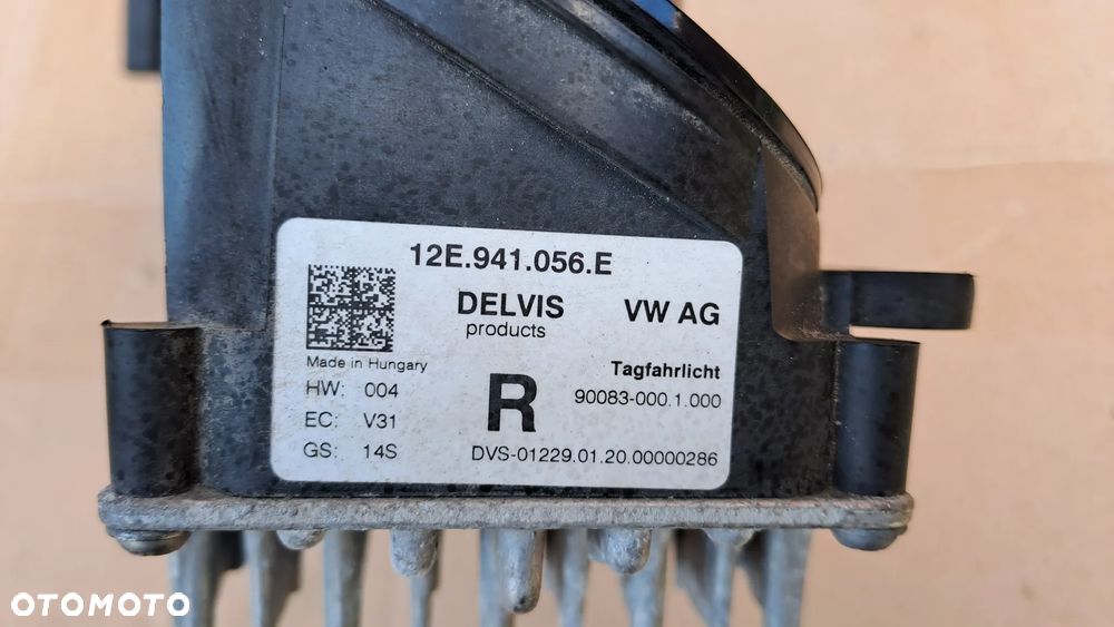 VW UP LIFT E-UP PRAWA LAMPA LED DRL DO JAZDY DZIENNEJ 12E941056E UŻYWANY - 4