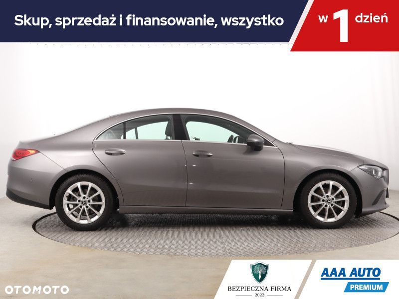 Mercedes-Benz CLA - 7