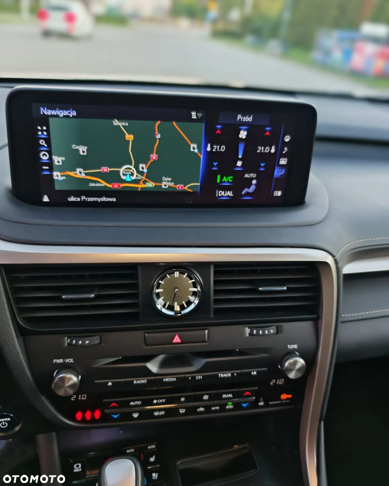 Lexus RX 450h (hybrid) Executive Line - 35