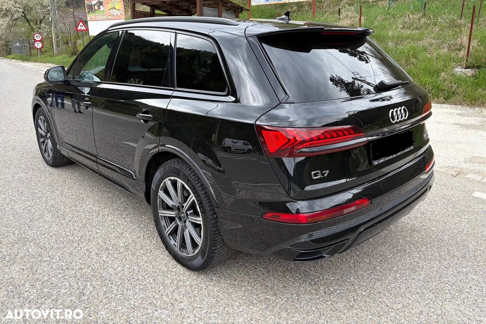 Audi Q7 3.0 55 TFSI quattro Tiptronic MHEV S Line - 3