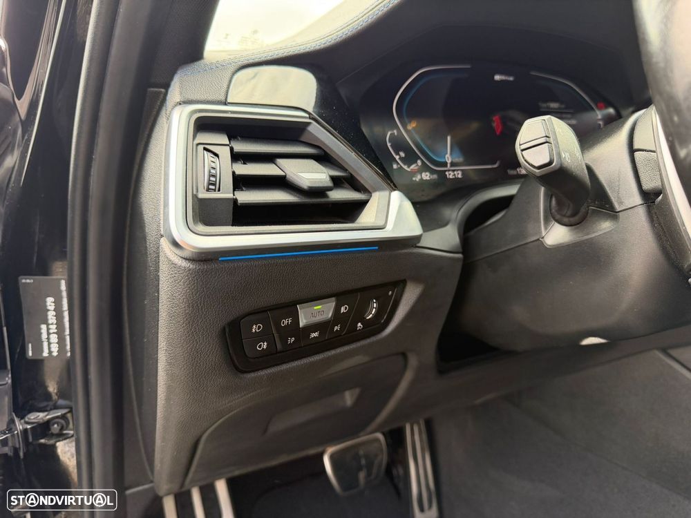 BMW 330 - 37