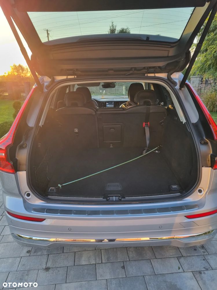 Volvo XC 60 B5 B AWD Ultimate Bright - 6