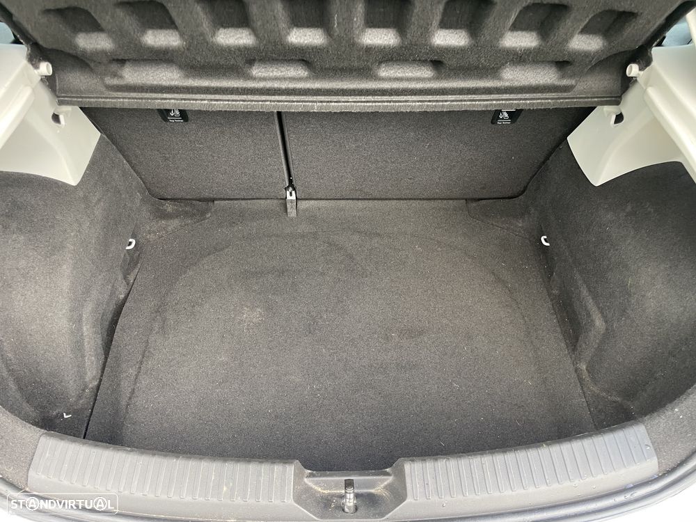 SEAT Leon SC 1.6 TDI DPF Reference - 32