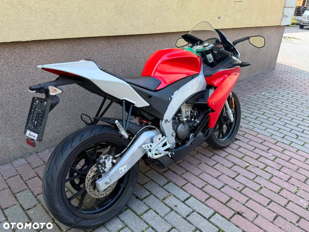 Aprilia RS - 19