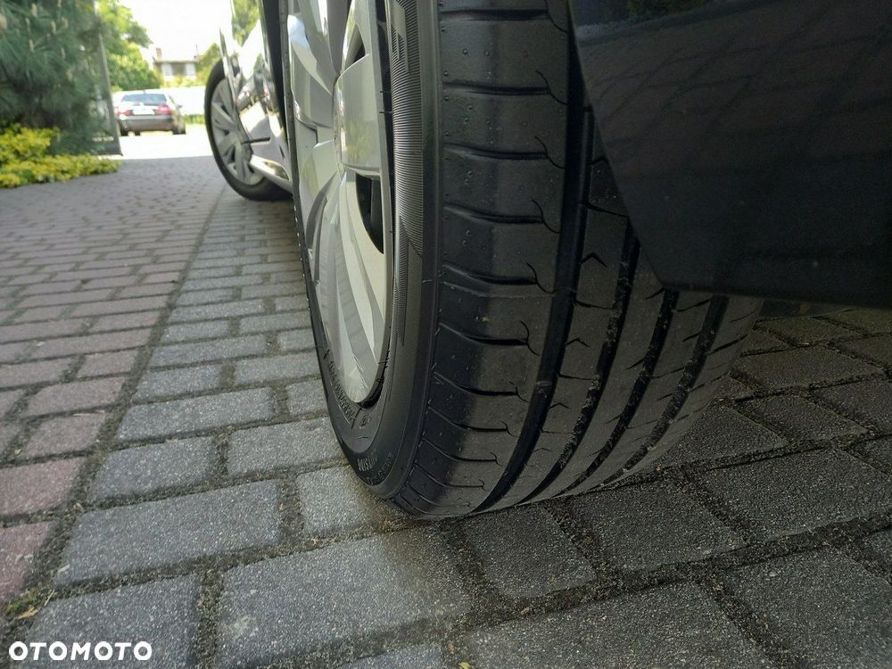 Volkswagen Jetta 1.6 TDI DPF Highline - 10