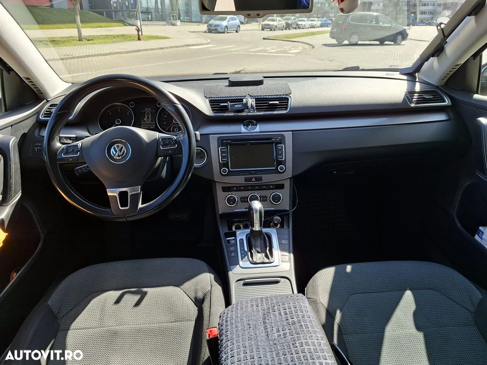Volkswagen Passat 2.0 TDI BlueMotion Tehnology DSG Comfortline - 15