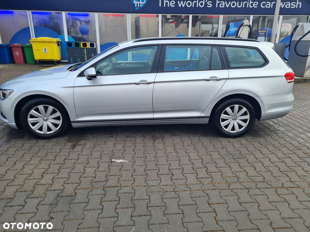 Volkswagen Passat Variant 2.0 TDI DSG (BlueMotion Technology) Trendline - 3