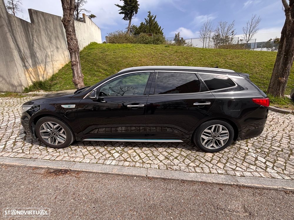 Kia Optima SW - 1