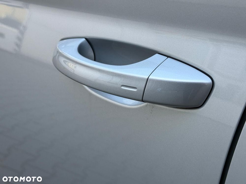 Skoda Superb 2.0 TDI SCR 4x4 Style DSG - 32