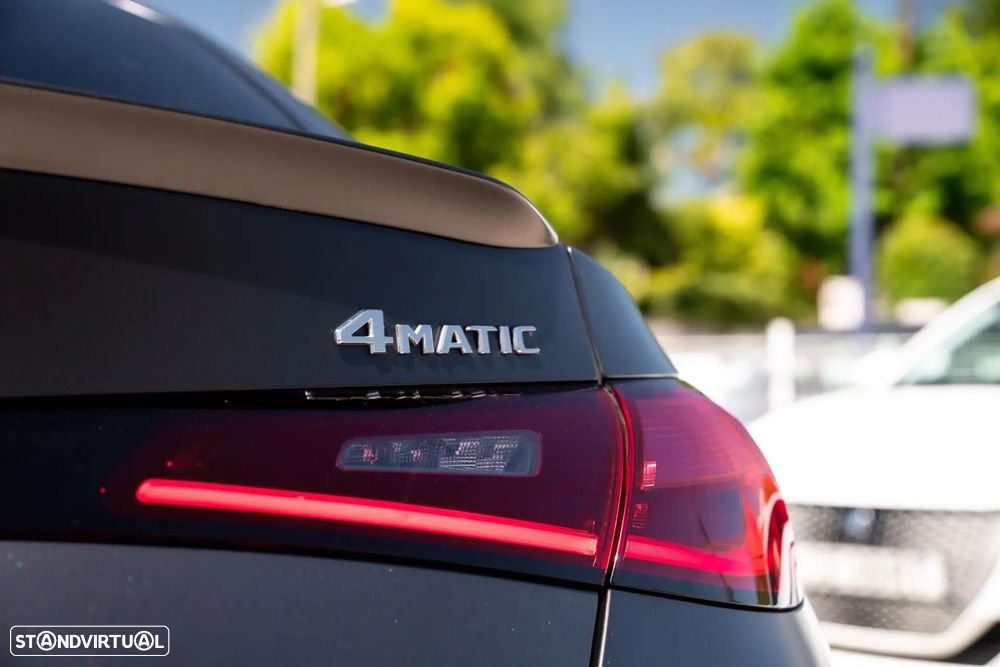 Mercedes-Benz GLC 300 de Coupe 4Matic 9G-TRONIC AMG Line Advanced - 40