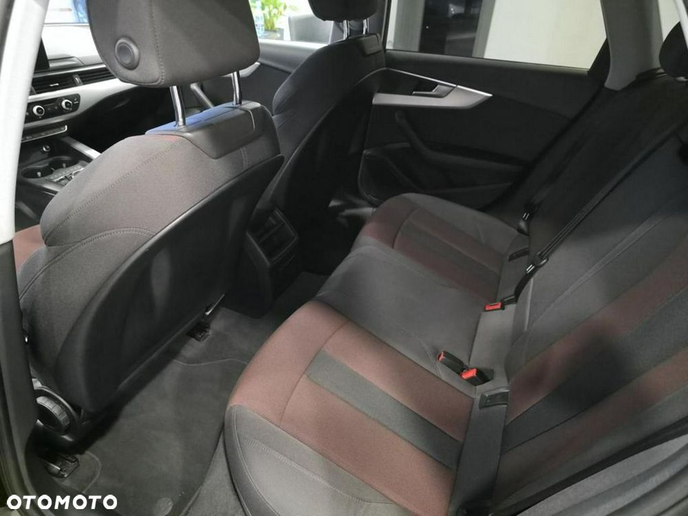 Audi A4 Avant - 14