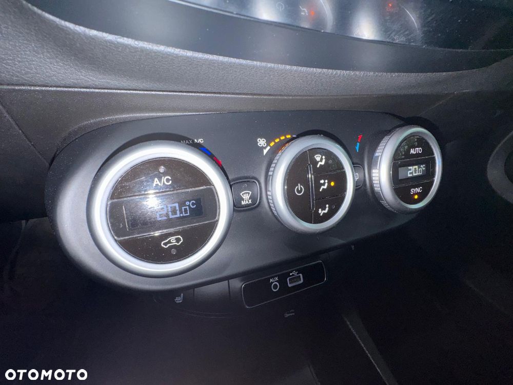 Fiat 500X 1.4 MultiAir Cross Traction+ - 28