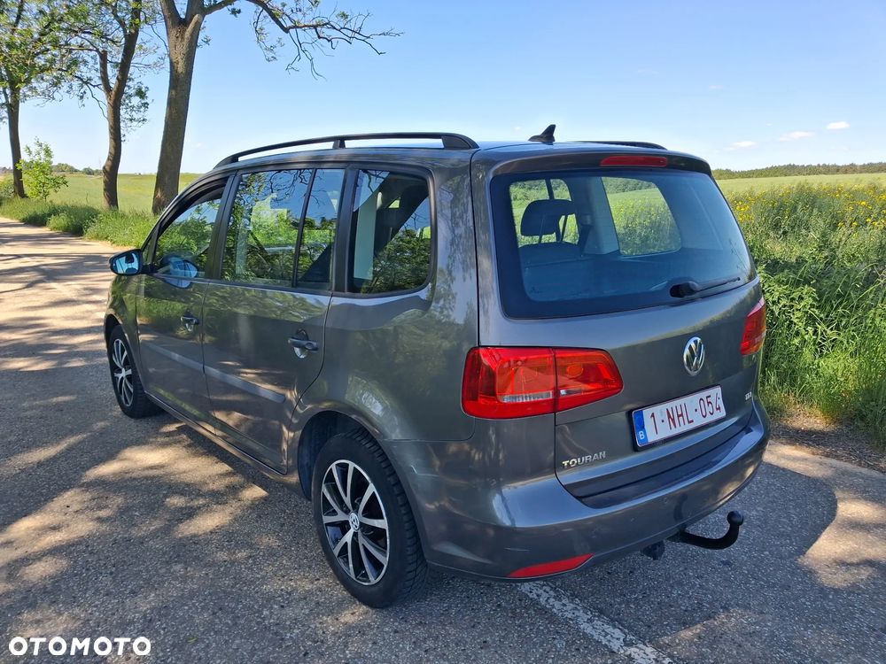 Volkswagen Touran 1.6 TDI DPF BlueMot Trendline - 9