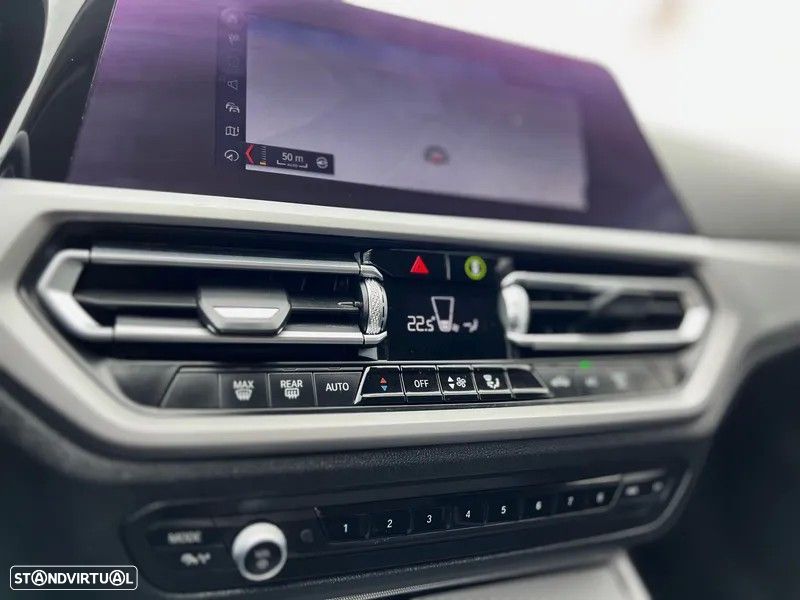BMW 318 d Corporate Edition - 13