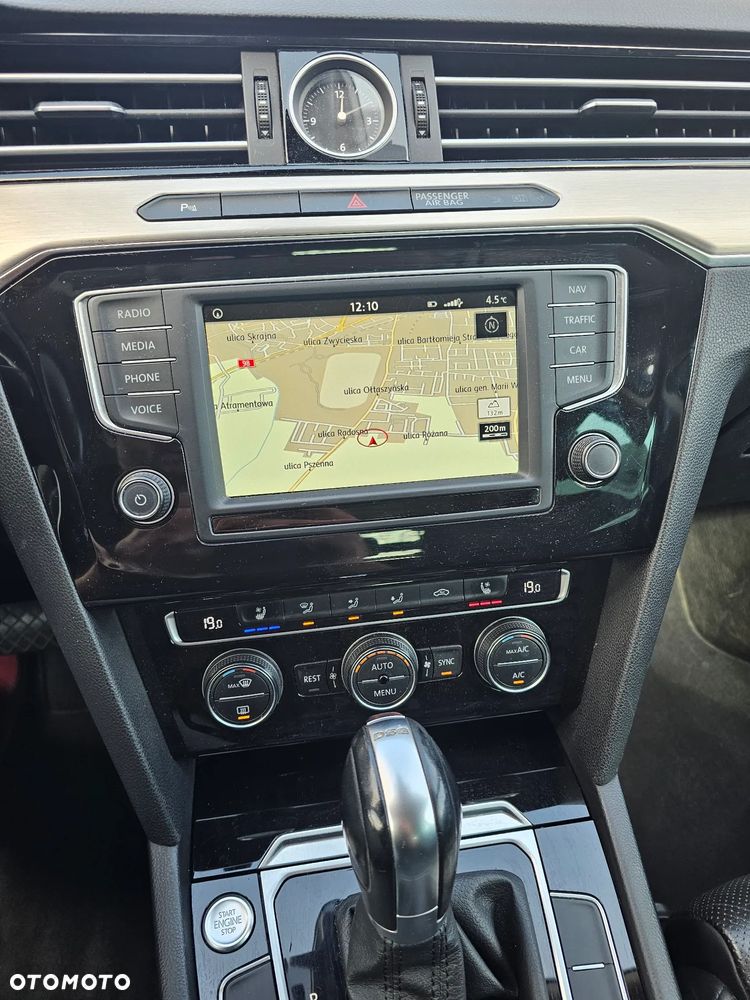 Volkswagen Passat 2.0 TDI BMT Highline DSG - 20