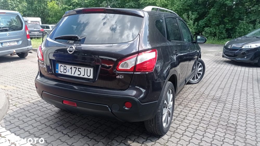 Nissan Qashqai 2.0 dCi DPF tekna - 17