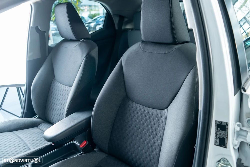 Toyota Yaris 1.5 HDF Comfort Plus - 8