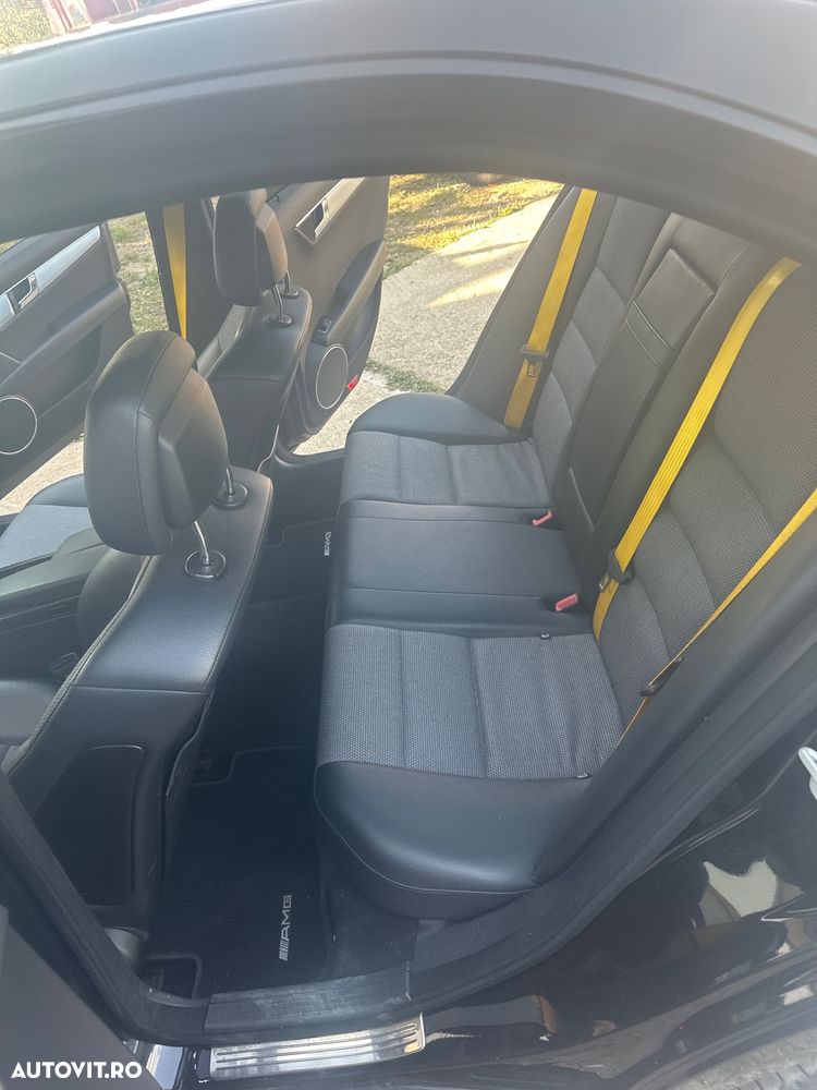 Mercedes-Benz C 350 CDI 4-Matic BlueEfficiency Aut. - 4