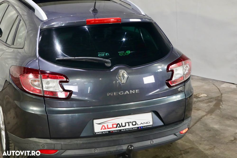 Renault Megane ENERGY dCi 110 Start & Stop Bose Edition - 23
