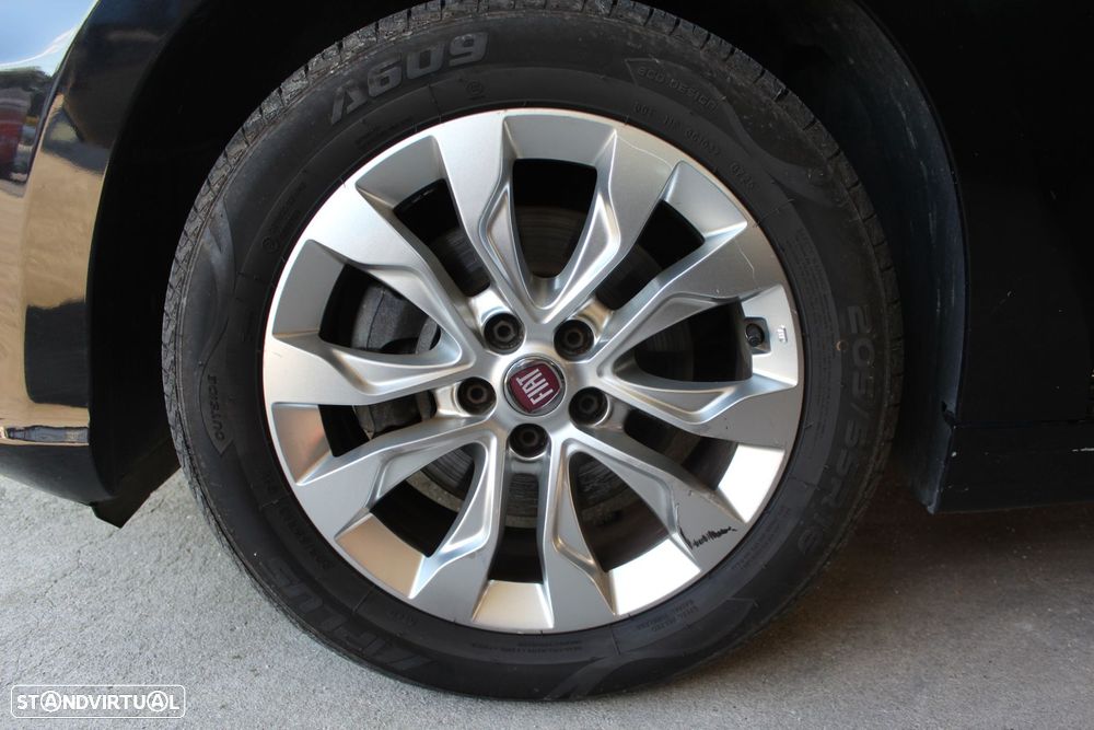 Fiat Tipo Station Wagon 1.3 M-Jet Lounge - 13