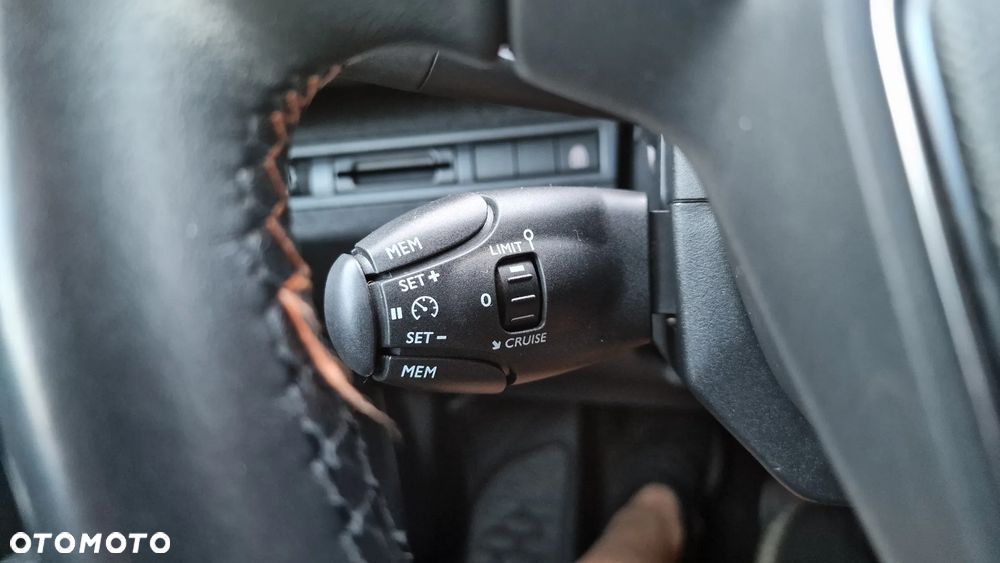 Peugeot 5008 BlueHDI 120 Stop & Start Allure - 33
