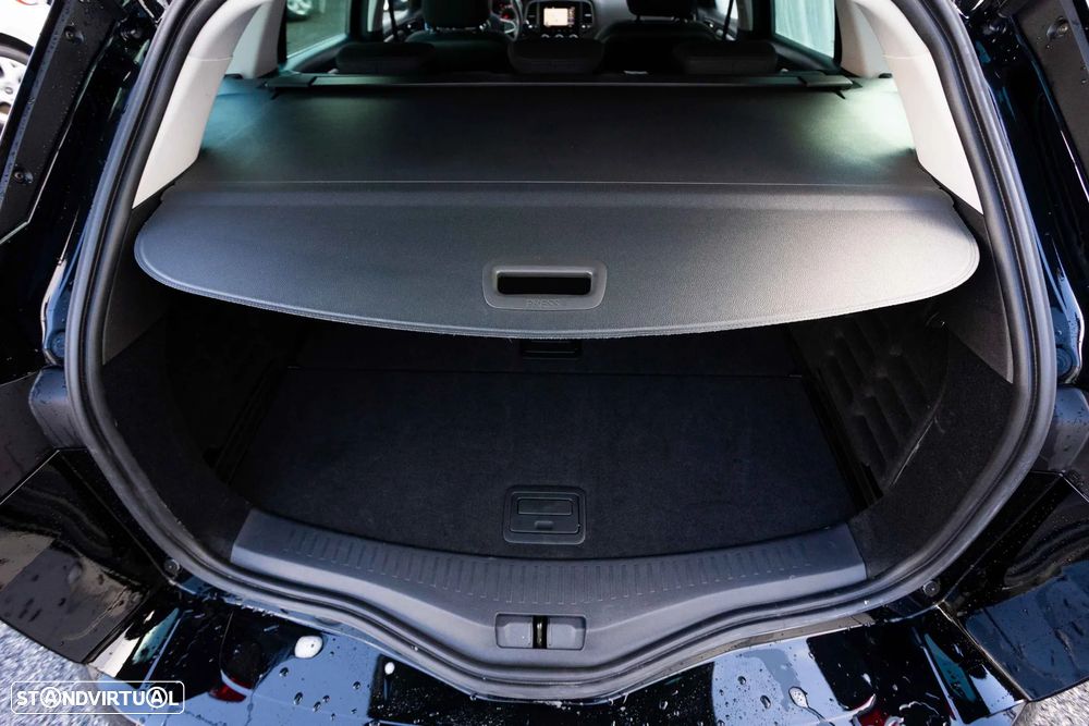 Renault Mégane Sport Tourer 1.5 Blue dCi Limited C/PM+Pneu - 32