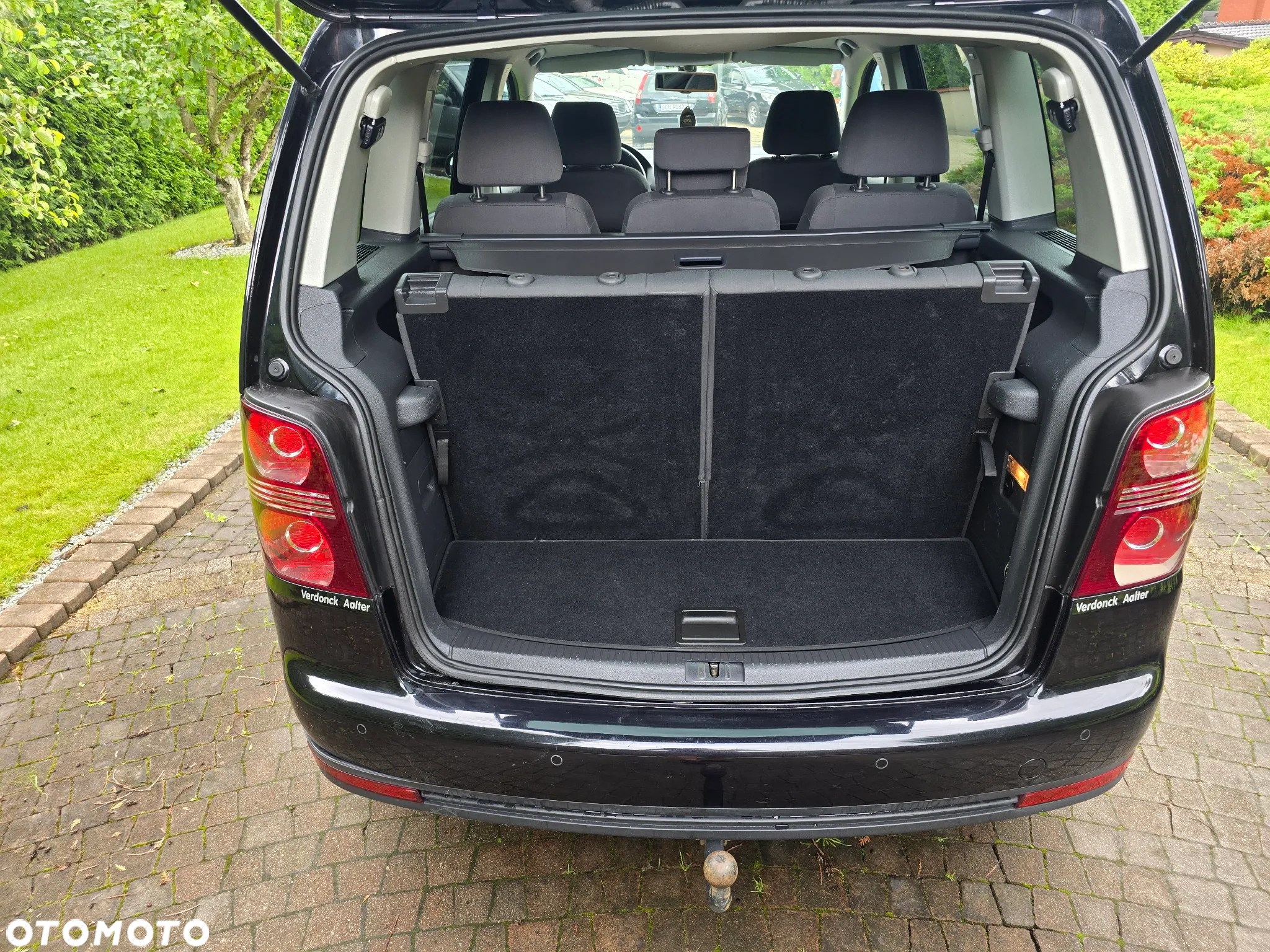 Volkswagen Touran 1.9 TDI Highline - 17