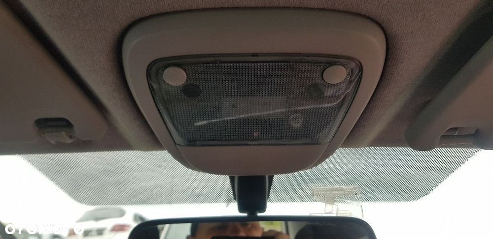 OPEL MERIVA A LAMPKA KABINY PRZÓD - 1