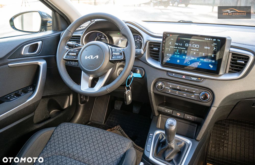 Kia Ceed 1.6 CRDi mHEV S - 11