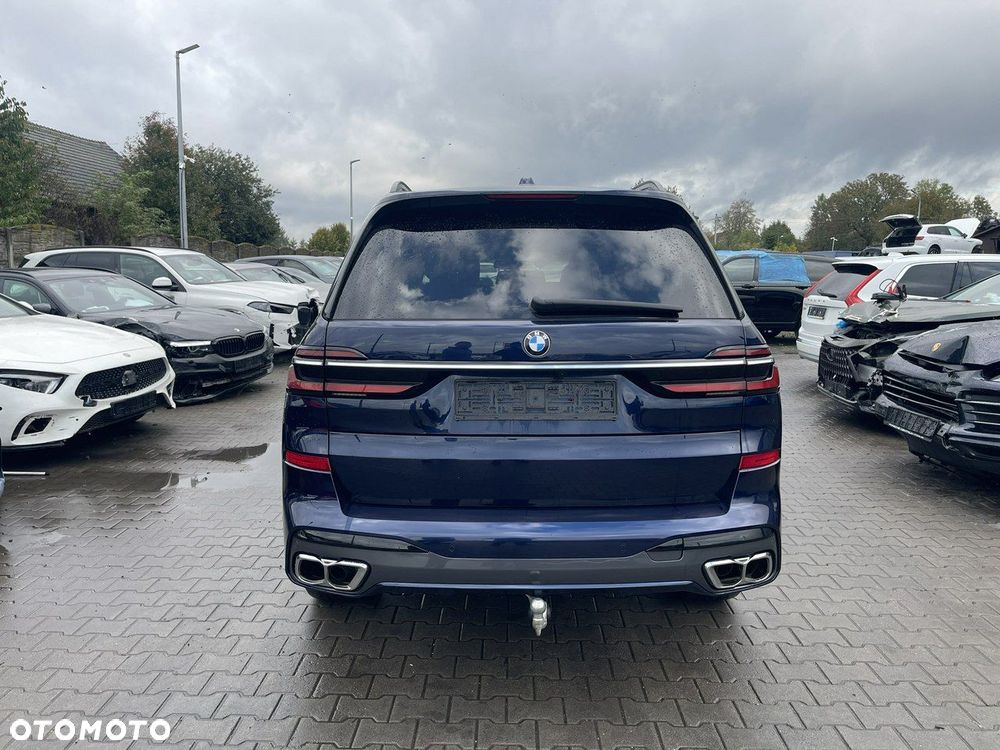 BMW X7 M60i xDrive - 3