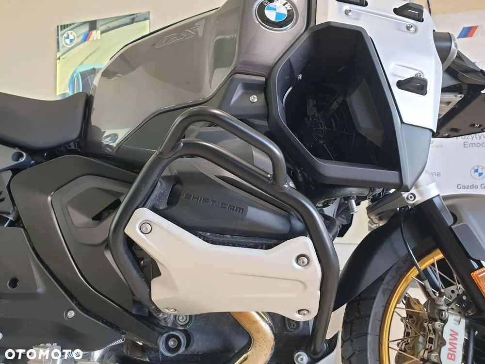 BMW R - 16
