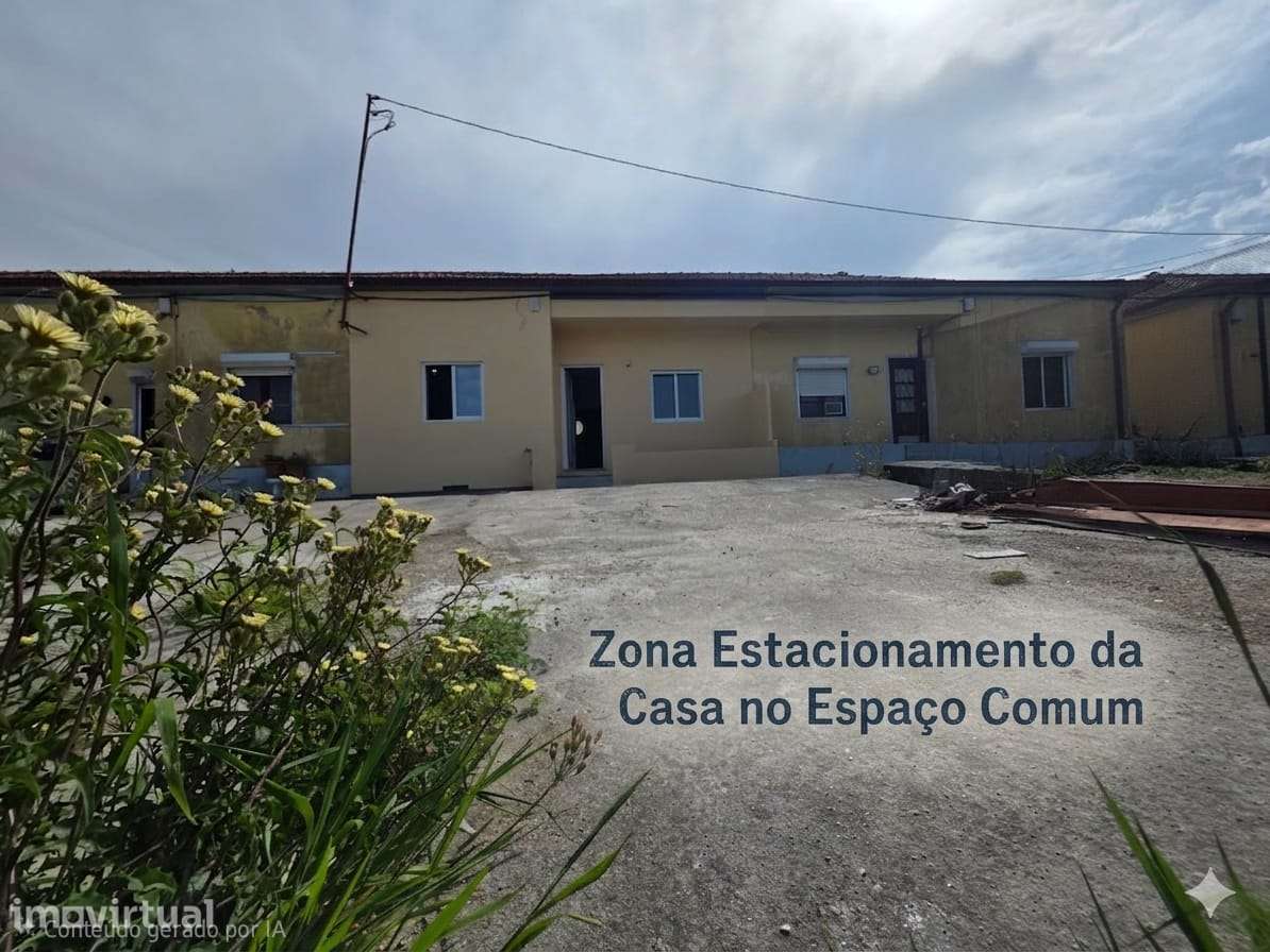 Pequena casa térrea restaurada em Vilar Paraíso - Grande imagem: 4/24