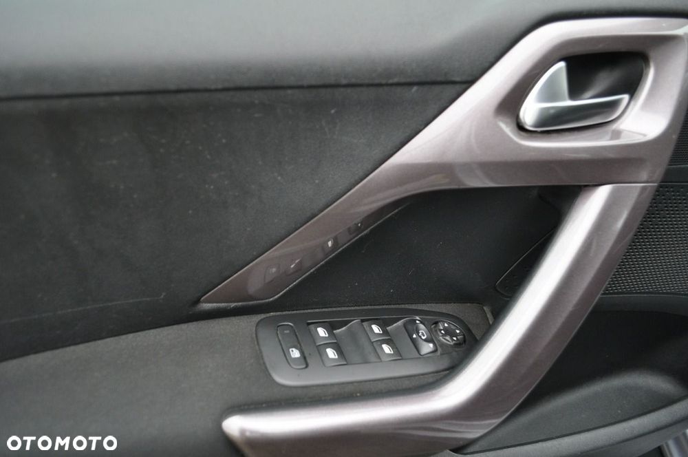 Peugeot 2008 2014