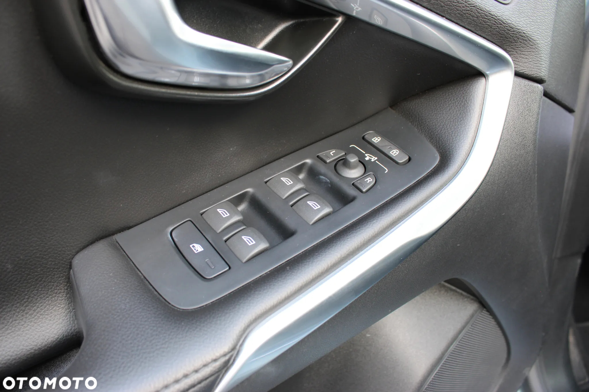 Volvo V40 D2 Drive-E Inscription - 17