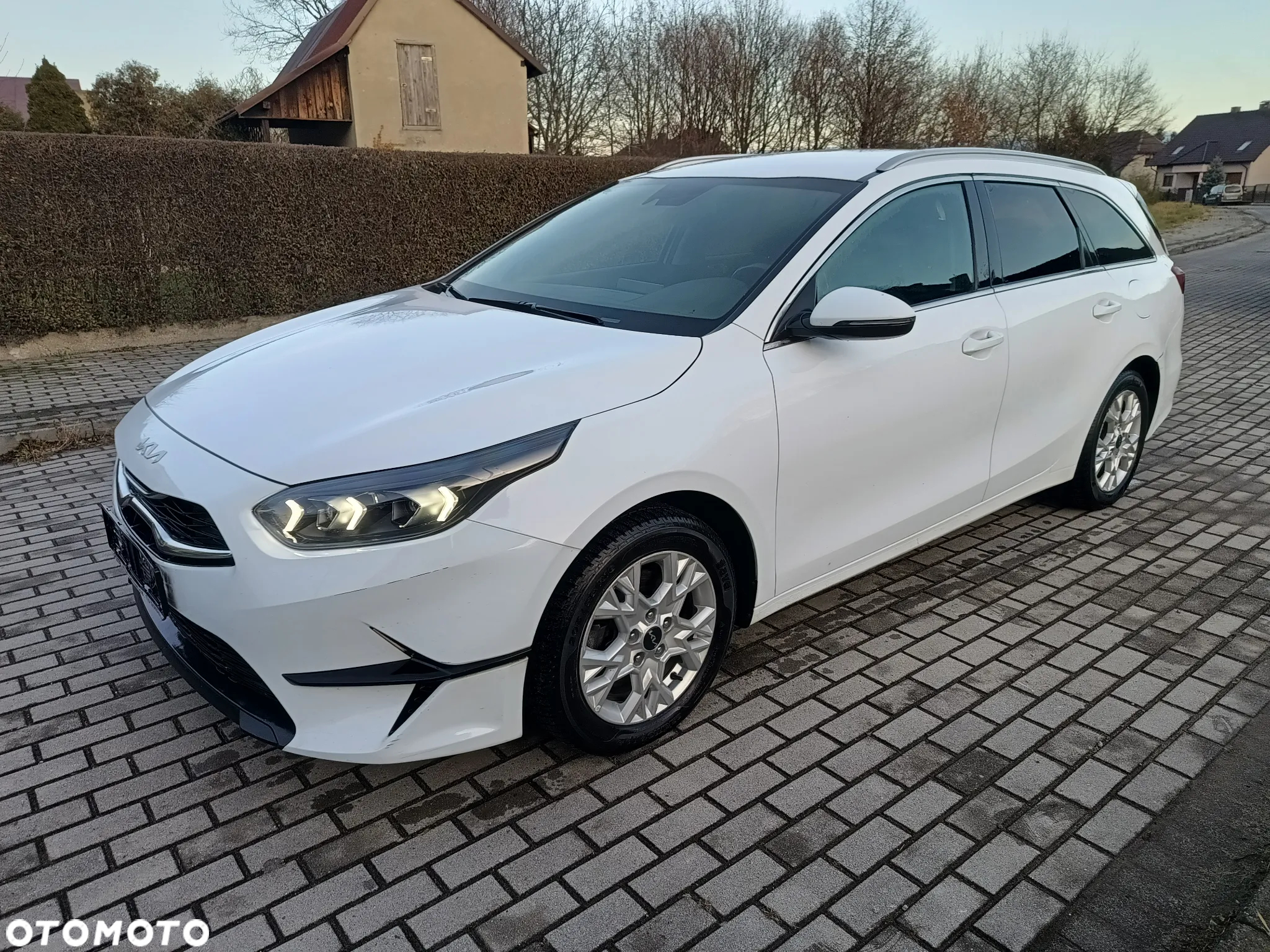 Kia Ceed 1.5 T-GDI OPF JBL Sound Edition - 3