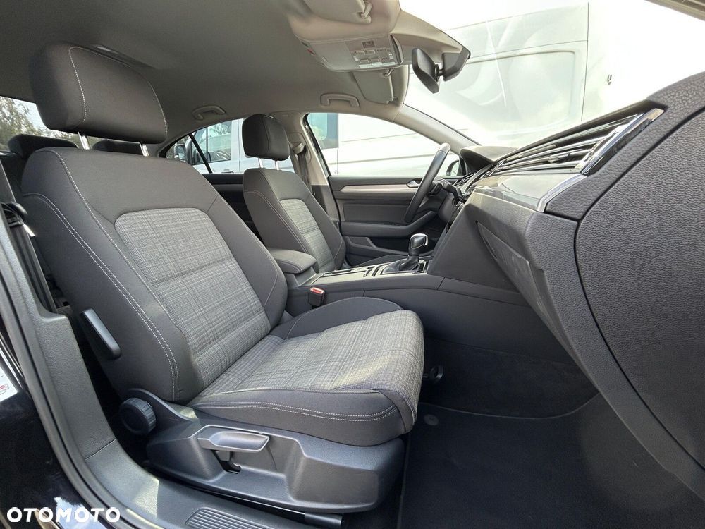 Volkswagen Passat 1.5 TSI EVO Business DSG - 18