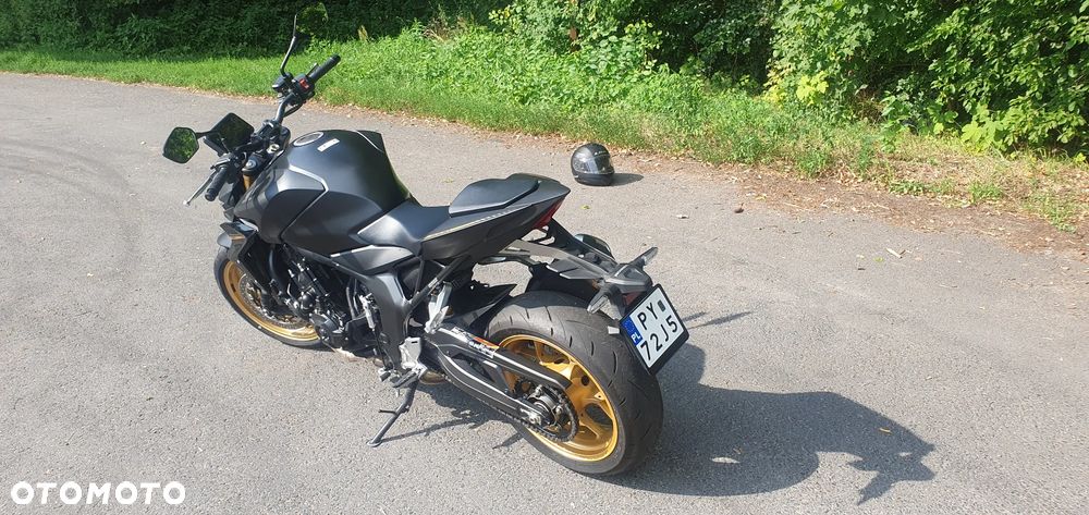 Honda CB - 3