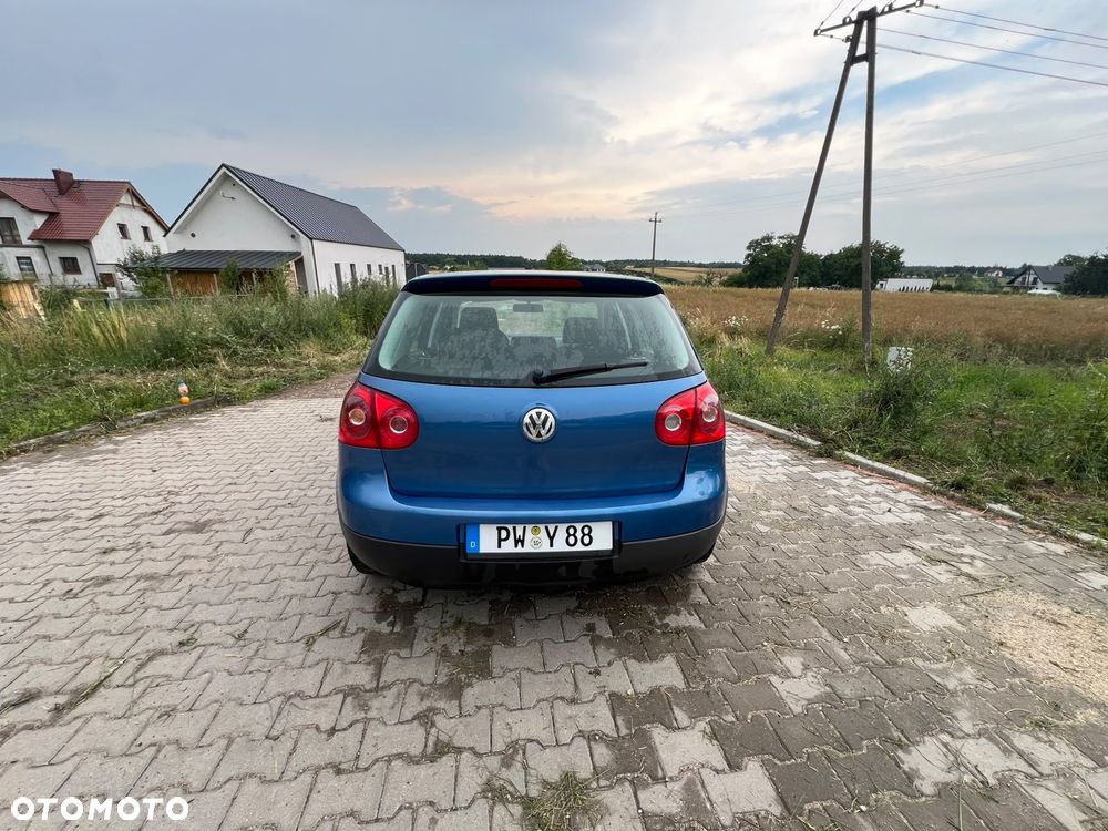 Volkswagen Golf - 4