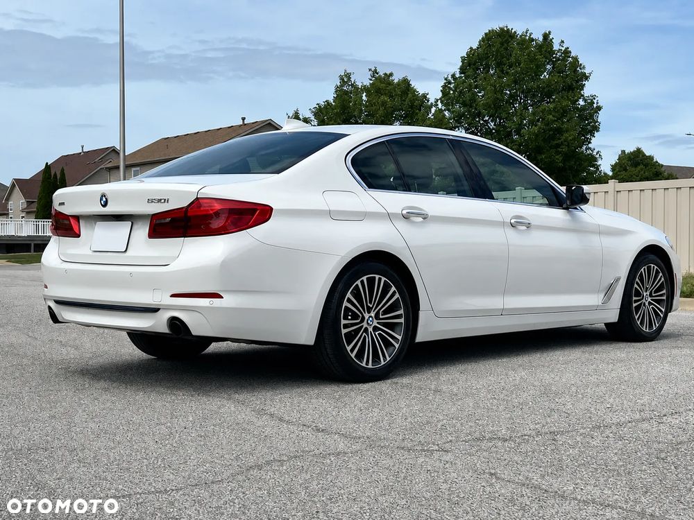 BMW Seria 5 530i xDrive Sport Line - 6